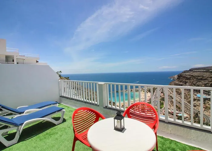 Amadores Views Puerto Rico (Gran Canaria)