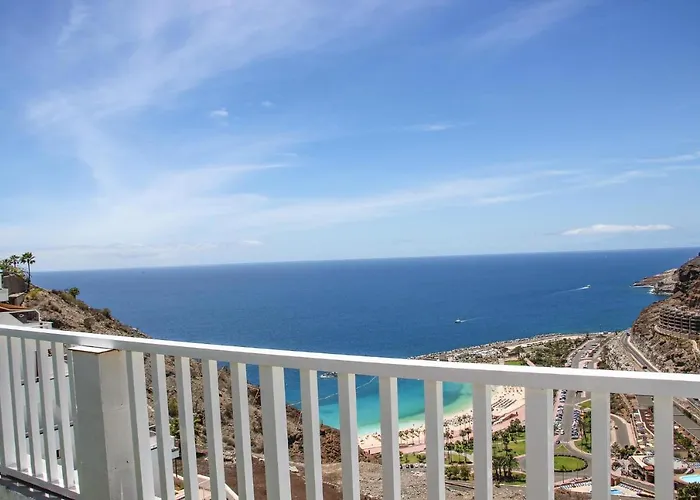 Amadores Views Puerto Rico (Gran Canaria)